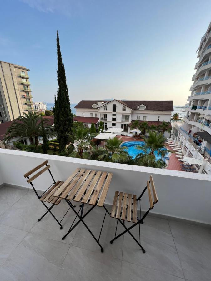 Hotel Andrea Sarande Exterior photo